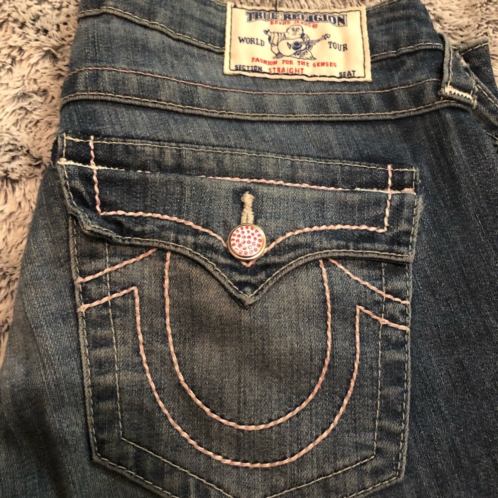 🎀True Religion Pink Rhinestone Jeans - Picture 2 of 7